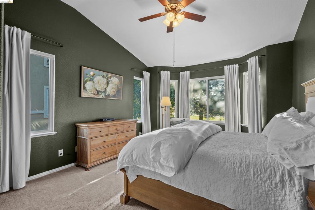 1049 Meadowgate Way Property Photo 48