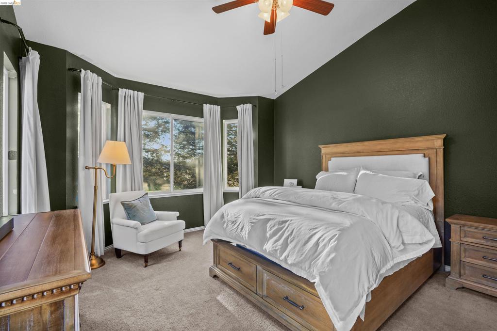 1049 Meadowgate Way Property Photo 49