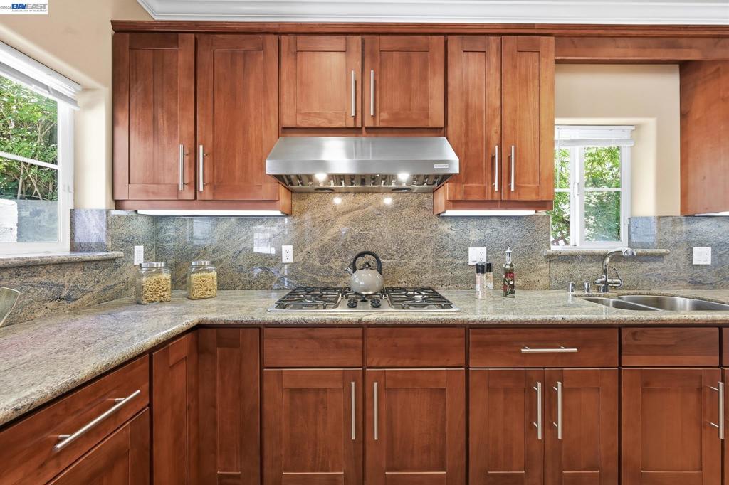 7420 Skyline Blvd Property Photo 41