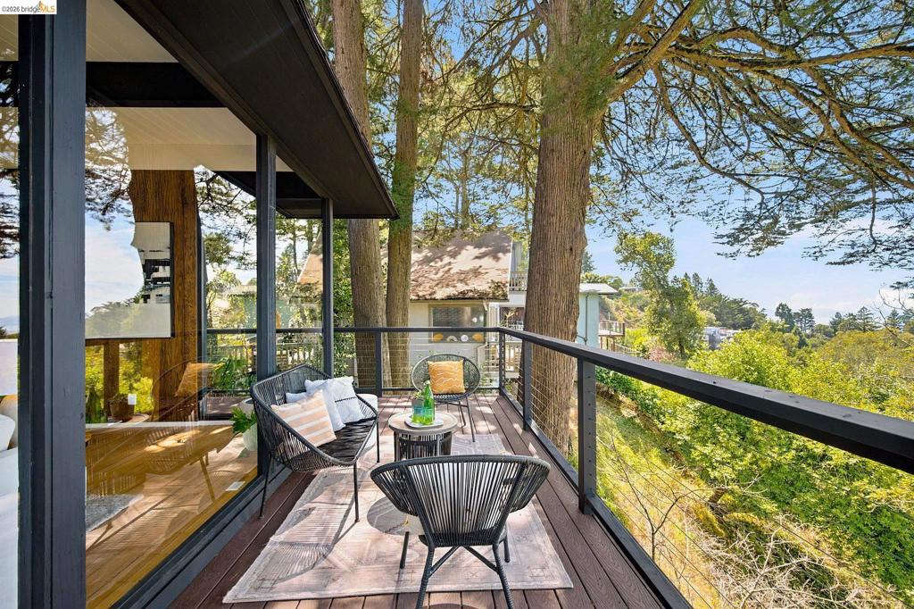 6833 Snake Road Property Photo 30
