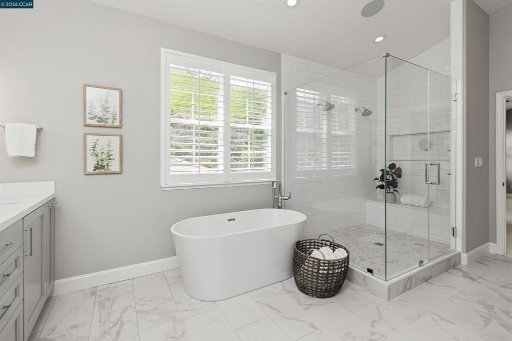 1536 Serafix Rd Property Photo 25