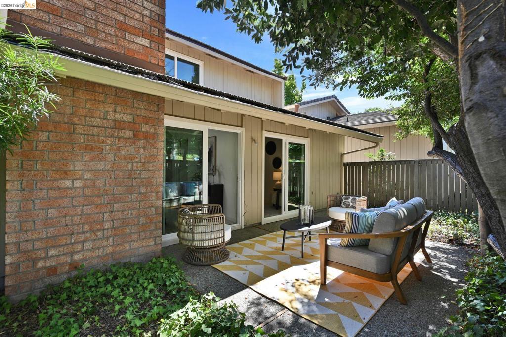 72 Rolling Green Way Property Photo 33