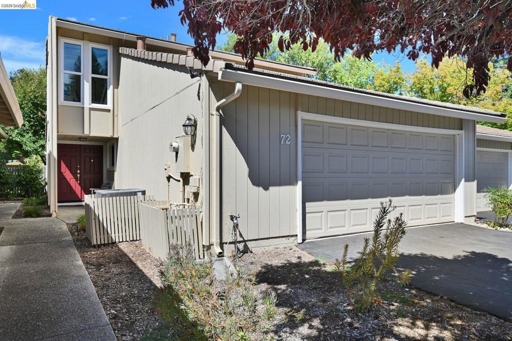72 Rolling Green Way Property Photo 37