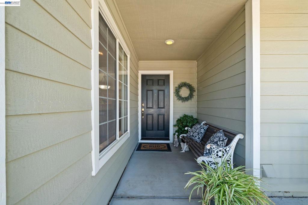 505 Powell Ct Property Photo 4