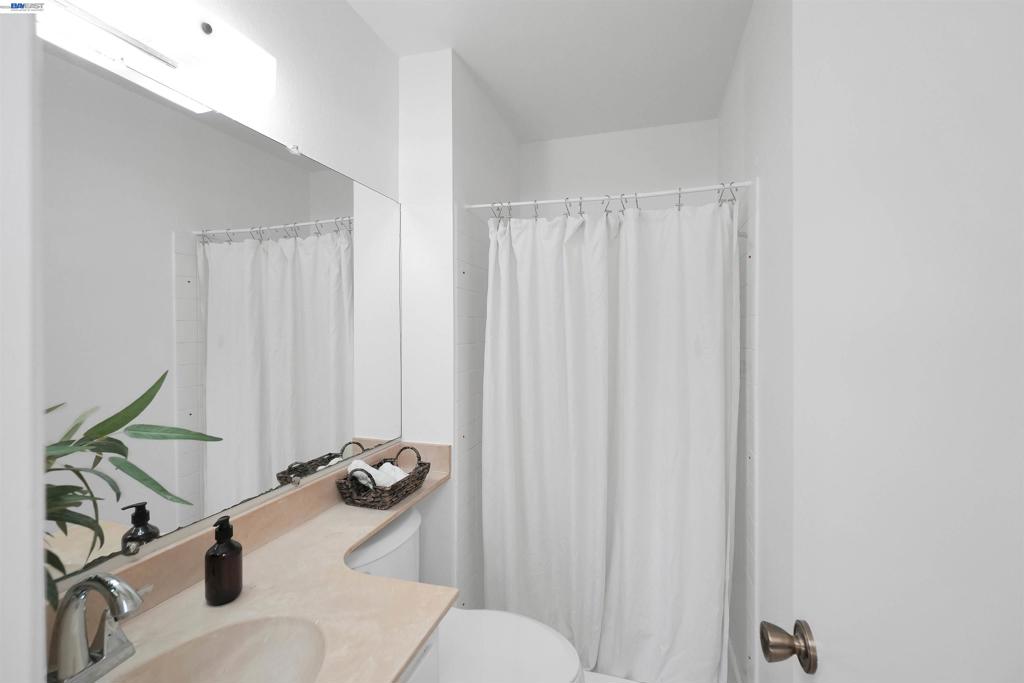 32321 Pollux Ct Property Photo 15