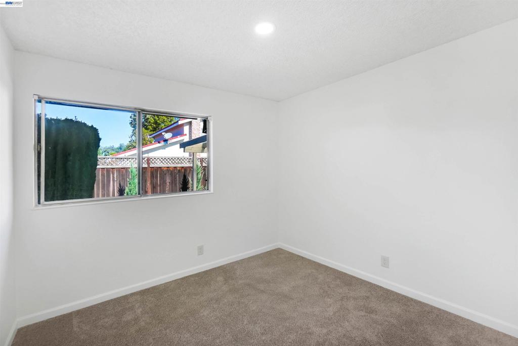 32321 Pollux Ct Property Photo 16