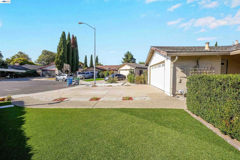 32321 Pollux Ct Property Photo 42