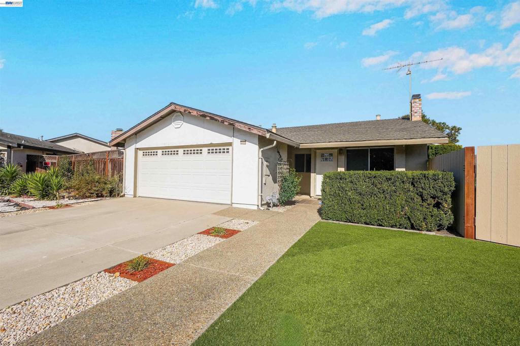 32321 Pollux Ct Property Photo 48
