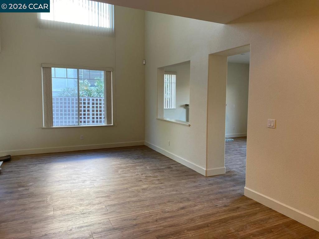 171 Shadowhill Cir Property Photo 4