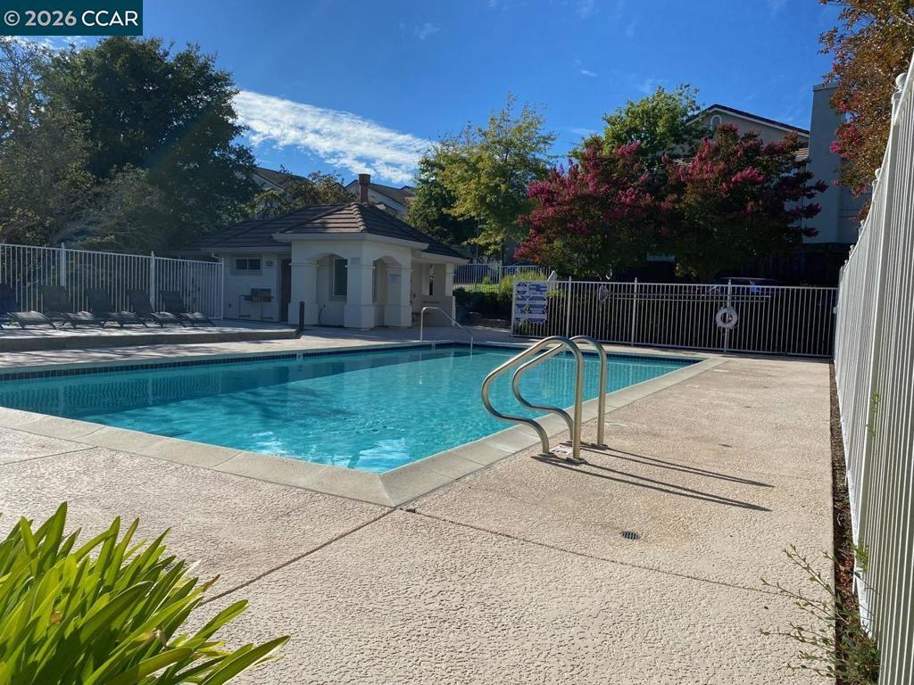 171 Shadowhill Cir Property Photo 35