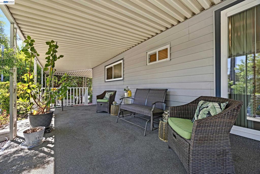 2061 Dalis Drive Property Photo 23