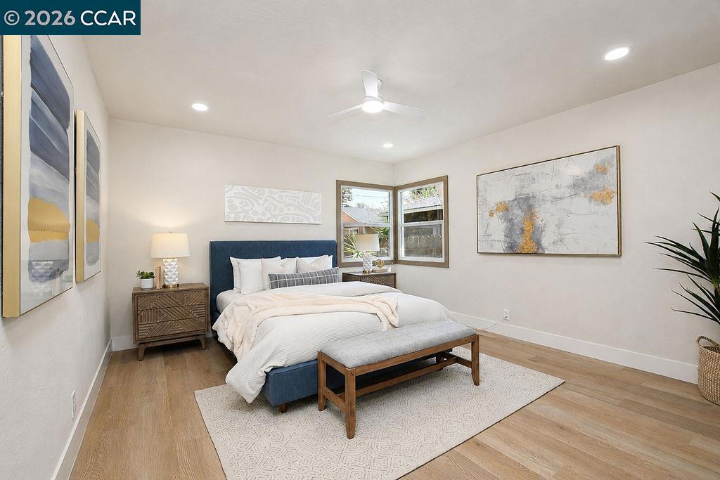 1024 Mariposa St Property Photo 17