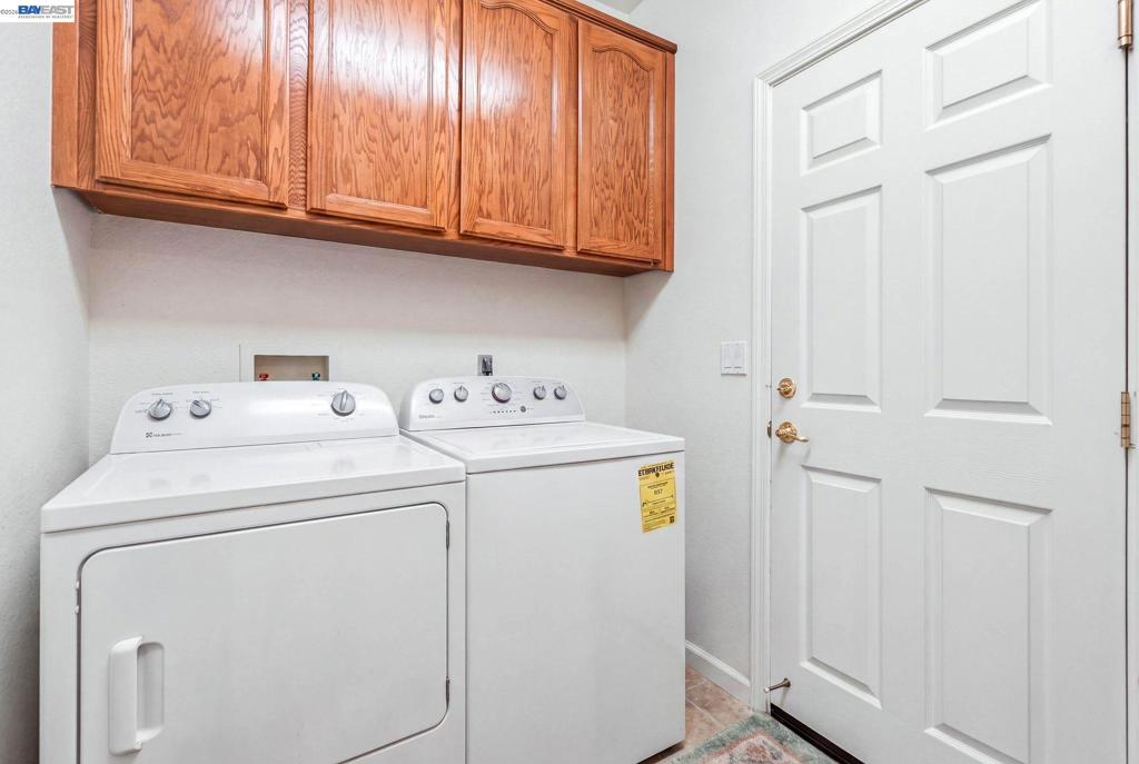 9569 Nicole Ln Property Photo 43