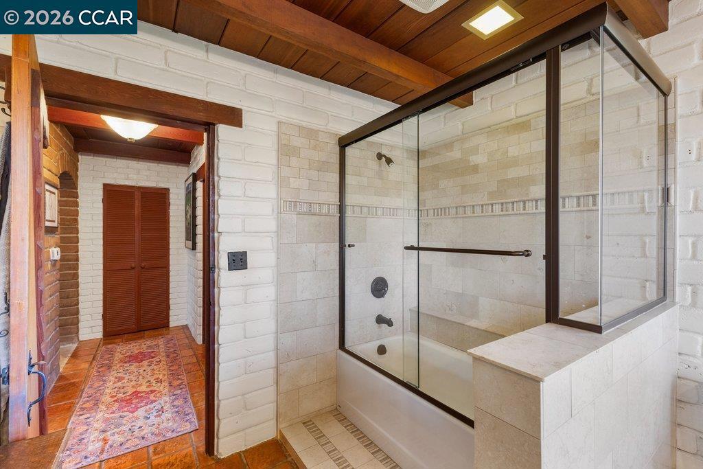 925 Beech Drive Property Photo 27