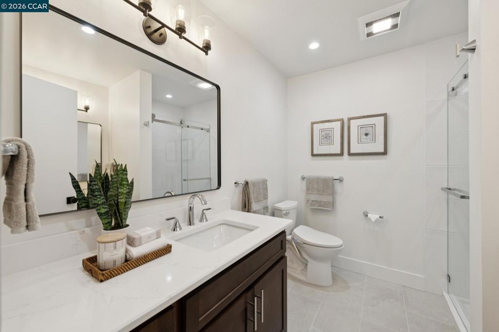 115 Cypress Point Way Property Photo 34