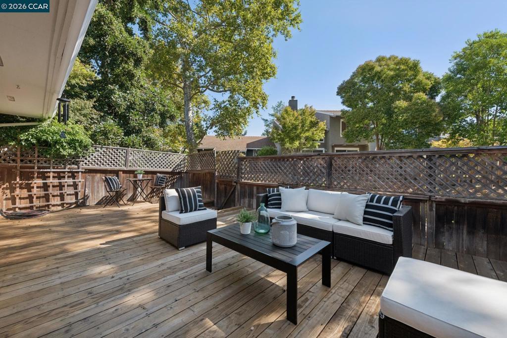 115 Cypress Point Way Property Photo 40