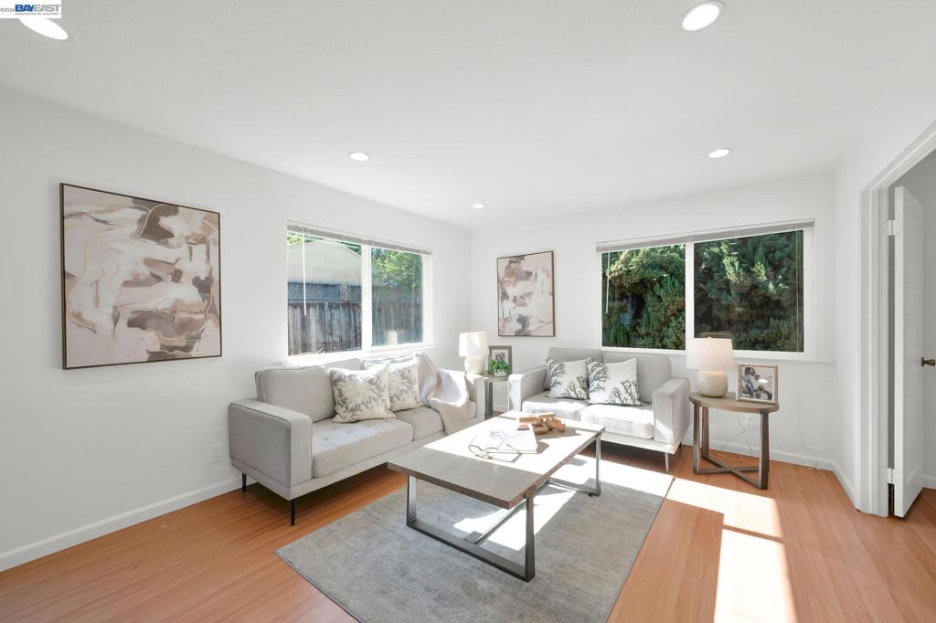 4309 Jessica Cir Property Photo 8
