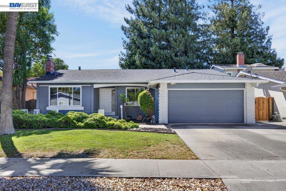 312 Surber Drive Property Photo 1