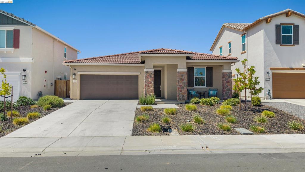 5378 Frisanco Way Property Photo 2