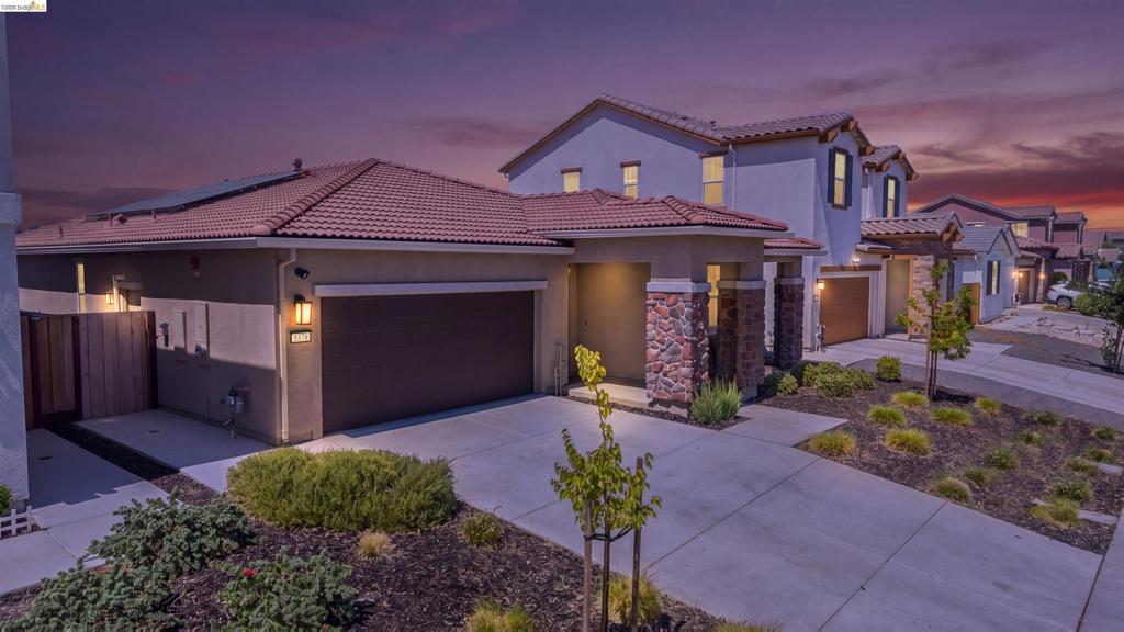 5378 Frisanco Way Property Photo 3