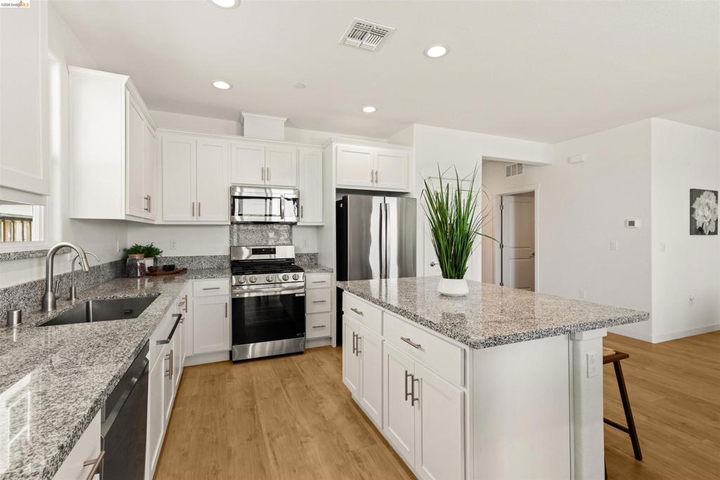 5378 Frisanco Way Property Photo 16