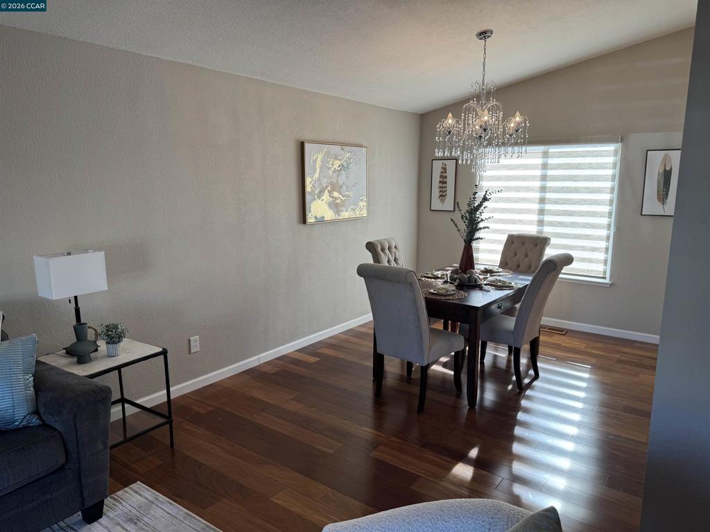 416 Verbena Court Property Photo 8