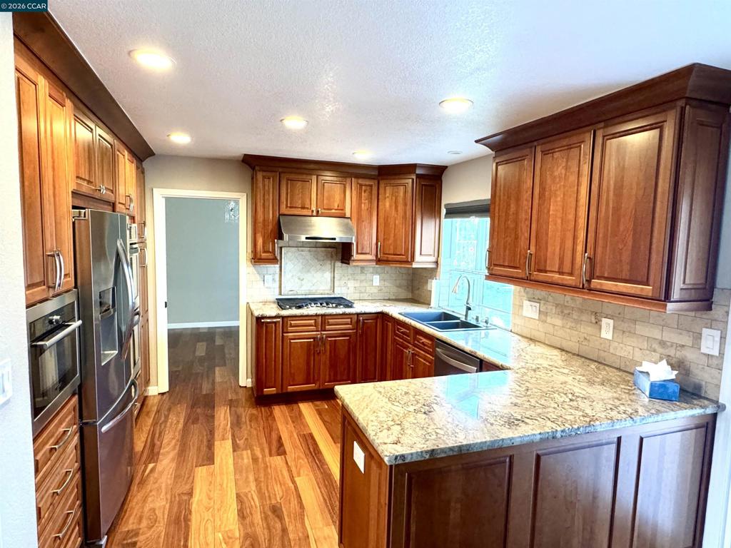 416 Verbena Court Property Photo 12