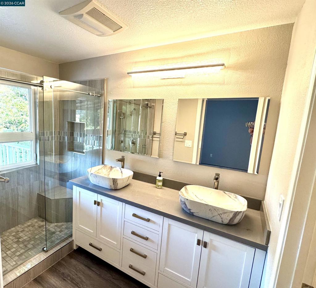 416 Verbena Court Property Photo 19