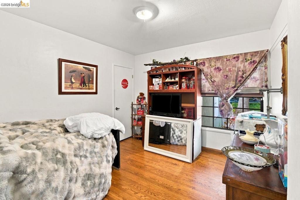 209 Fleming Ave Property Photo 24