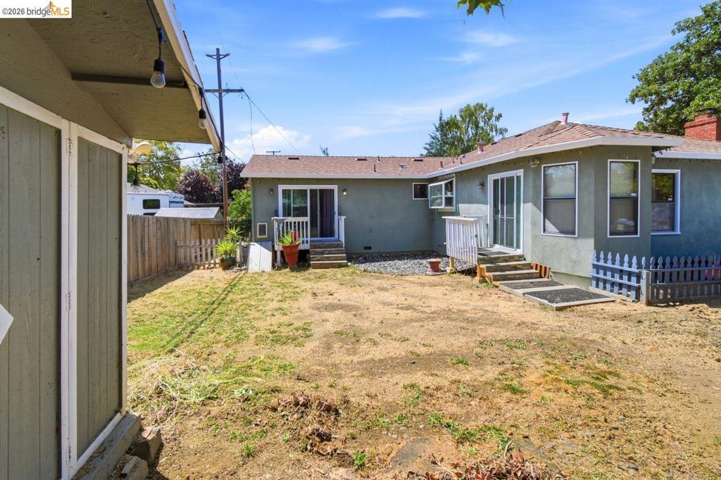 209 Fleming Ave Property Photo 30