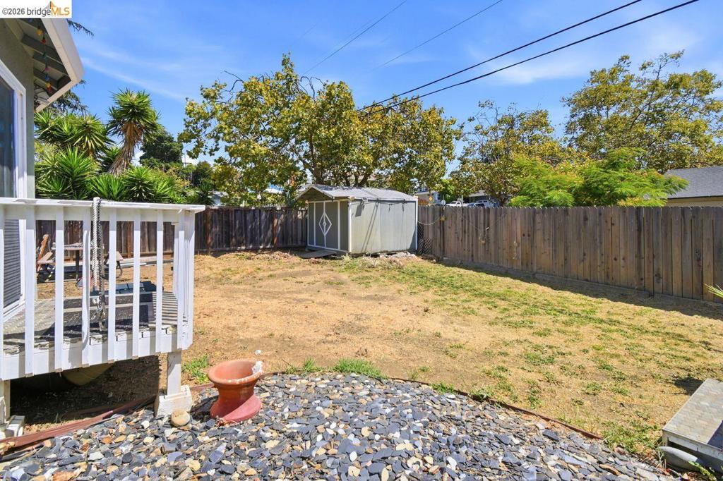209 Fleming Ave Property Photo 31