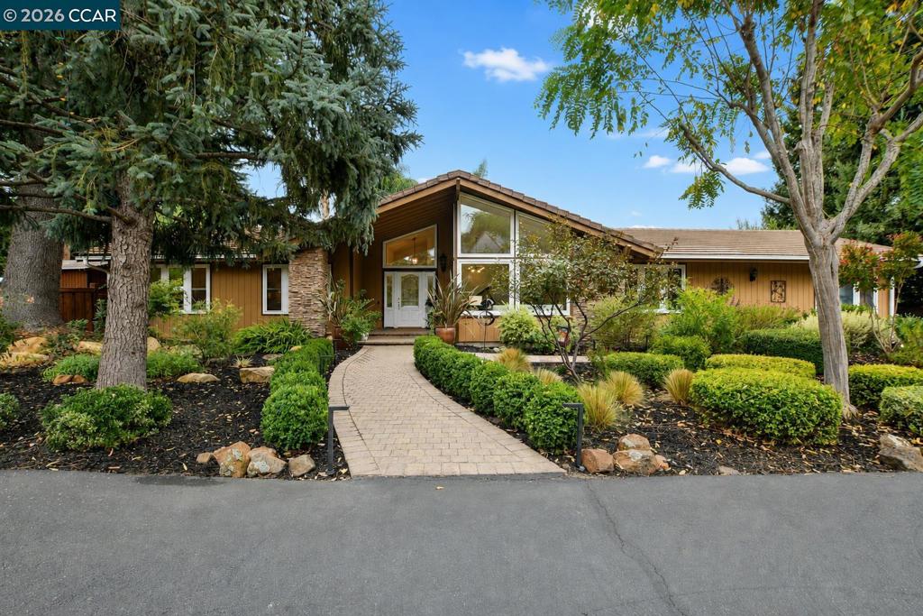 5179 Alhambra Valley Rd Property Photo 2