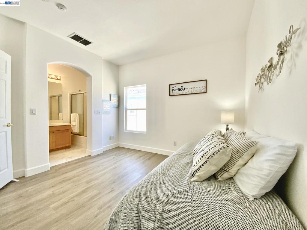 831 Heavenly Pl Property Photo 7