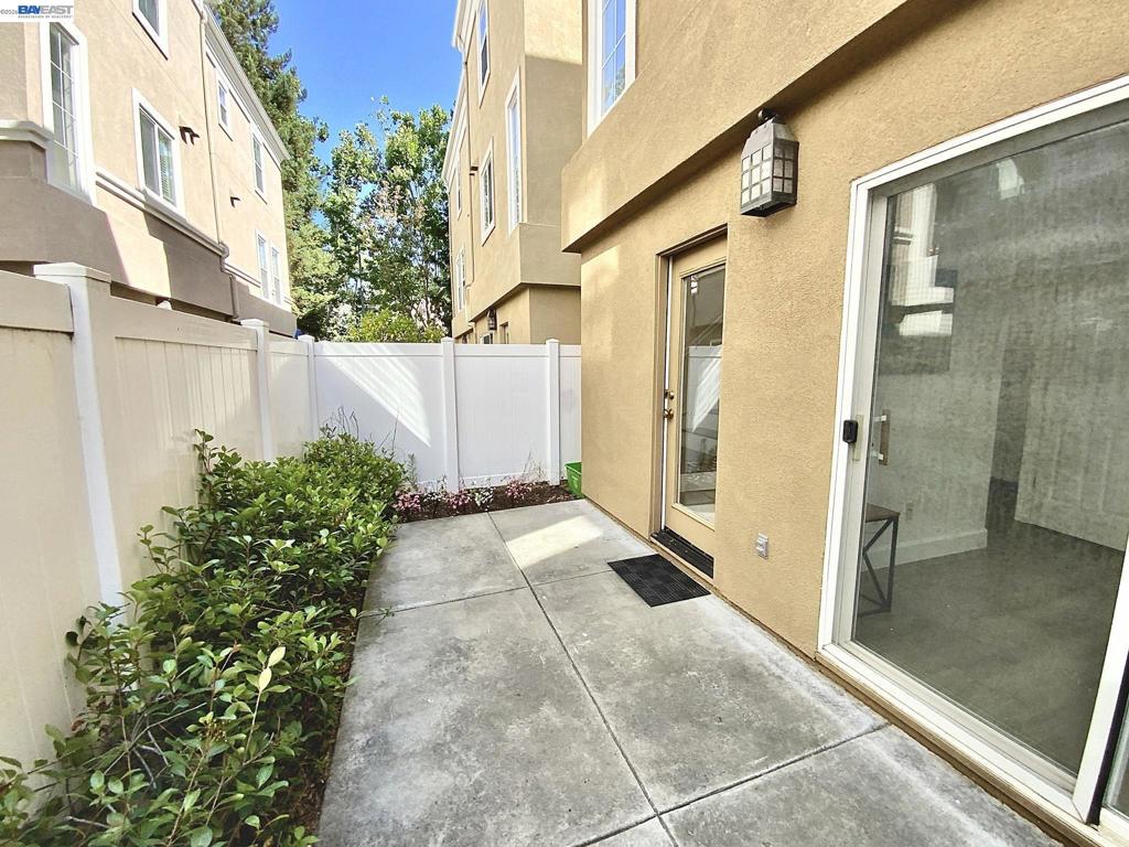 831 Heavenly Pl Property Photo 11