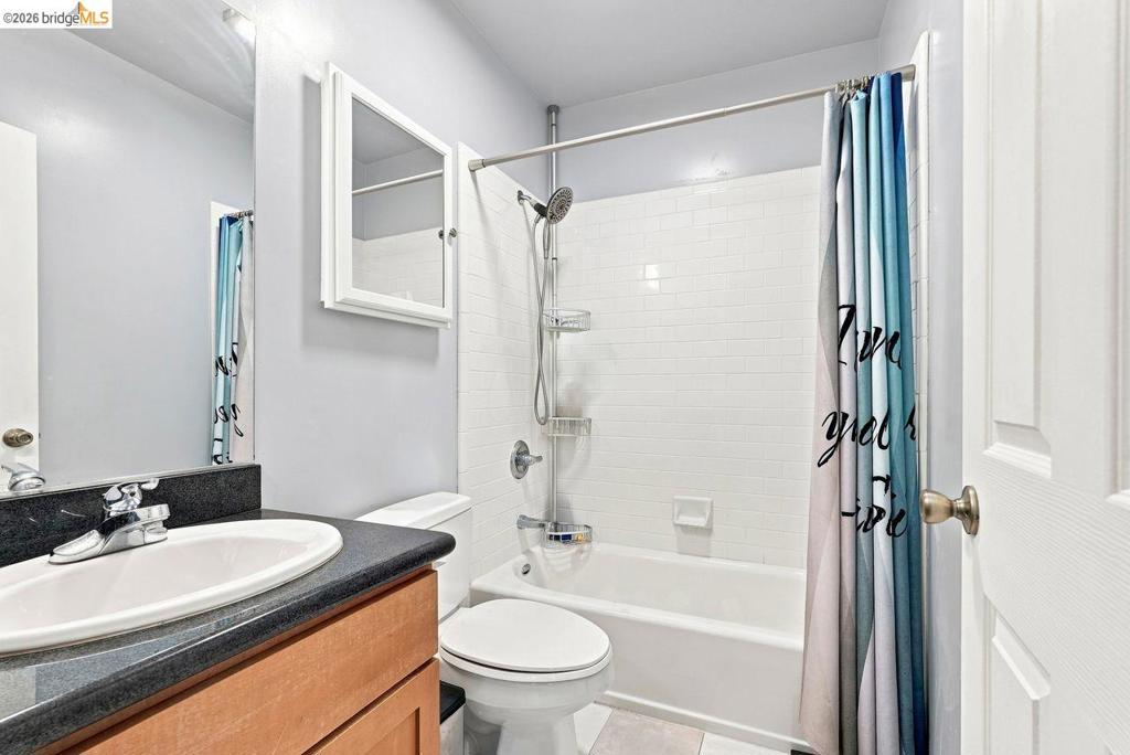 675 8th St 3 Property Photo 25