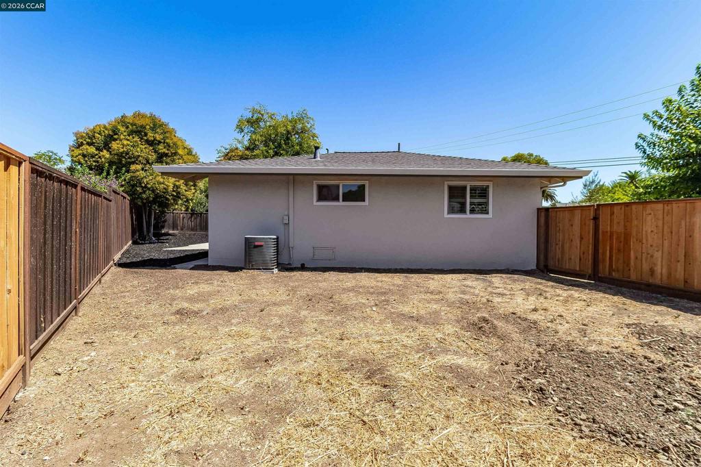 1593 Mendocino Dr Property Photo 39
