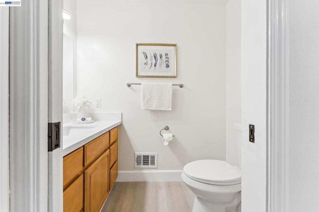 4553 Park Paxton Pl Property Photo 9