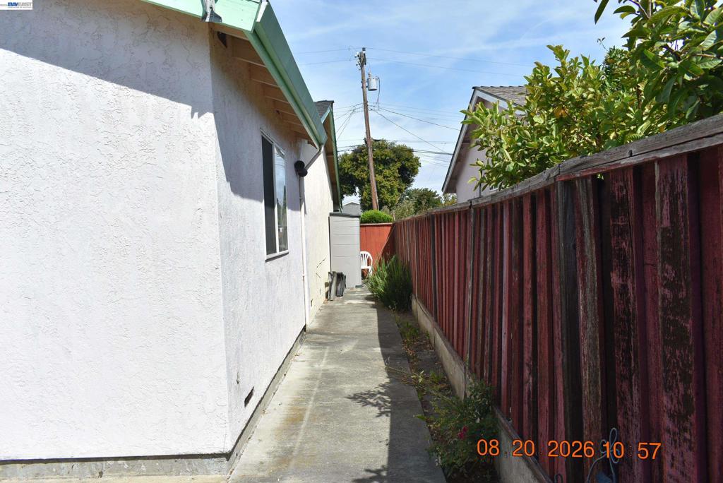1772 Egret Property Photo 10