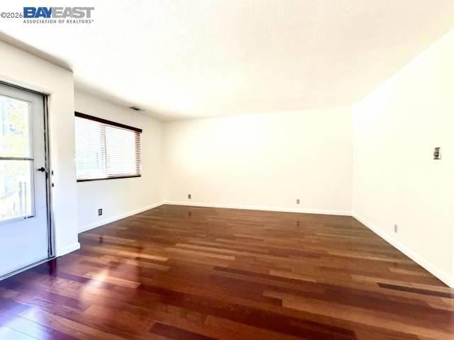 14001 Reed Ave Property Photo 2
