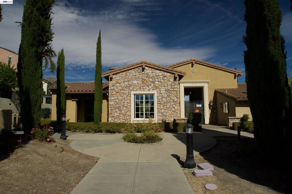 3207 Vittoria Loop Property Photo 29