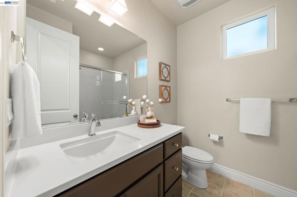 2178 Panorama Ct Property Photo 22