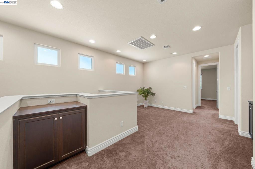 2178 Panorama Ct Property Photo 24