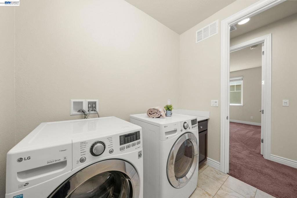 2178 Panorama Ct Property Photo 35