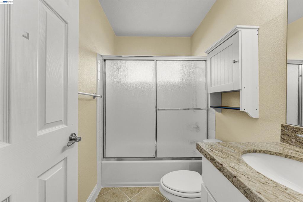 2547 Silvercrest Ct Property Photo 43