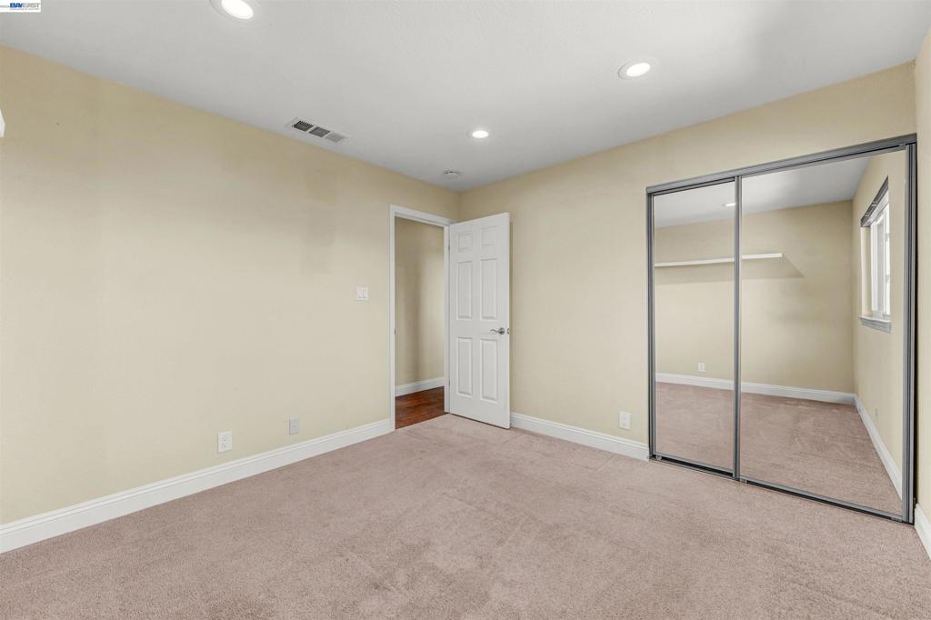 2547 Silvercrest Ct Property Photo 45