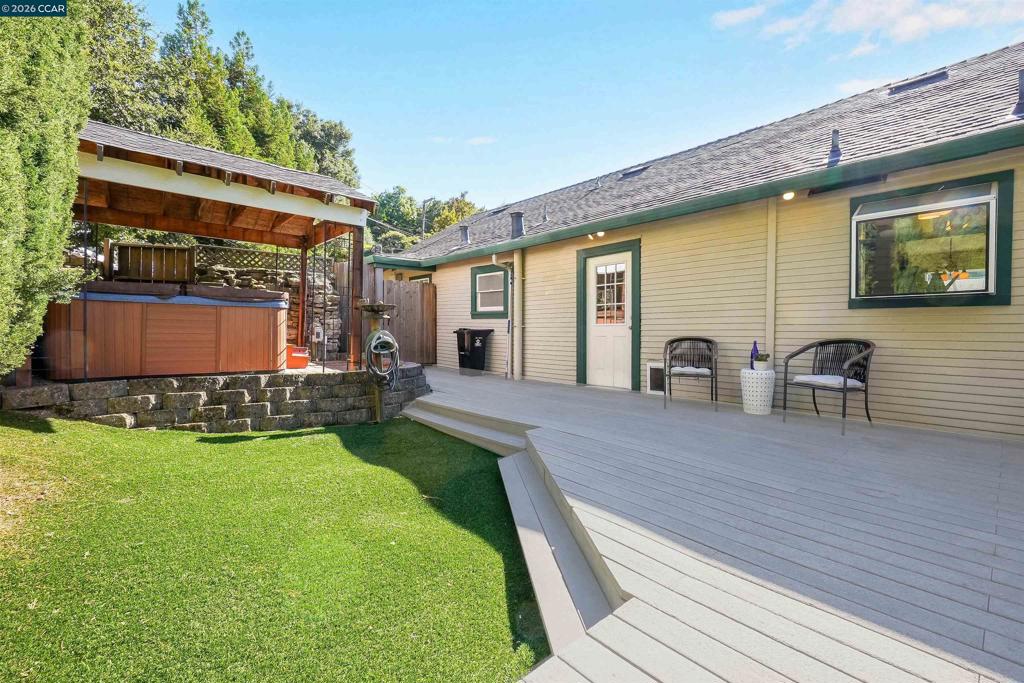 30 Bishop Property Photo 10