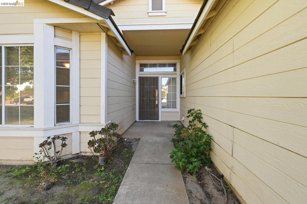 2008 Gordon Verner Cir Property Photo 4