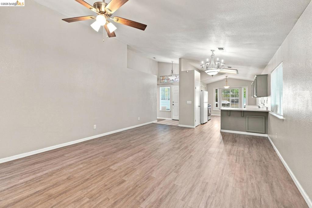 2008 Gordon Verner Cir Property Photo 7