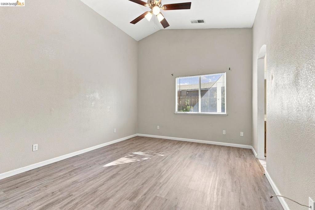 2008 Gordon Verner Cir Property Photo 15