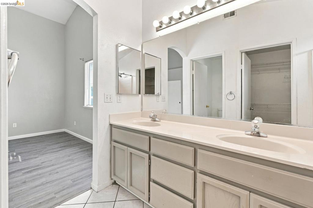 2008 Gordon Verner Cir Property Photo 32